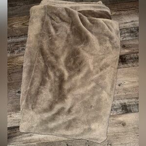 Unhide Taupe Throw Blanket